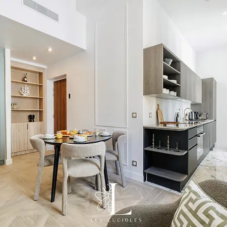 Les Lucioles 4- Luxury 1 Bedroom *